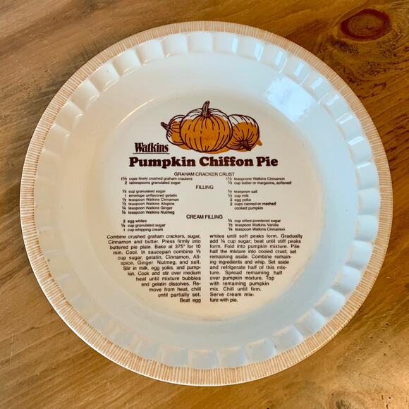 Watkins Stoneware Pumpkin Chiffon Recipe Deep Pie Plate 11" Recipe Vtg 1981 - Picture 2 of 12